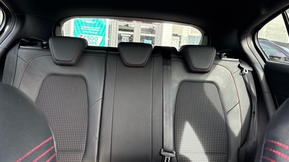 Ford Focus 1.0 EcoBoost 125 ST-Line X 5dr Petrol Hatchback - Image 15