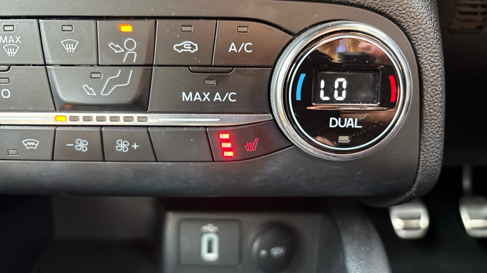 Ford Focus 1.0 EcoBoost 125 ST-Line X 5dr Petrol Hatchback - Image 36