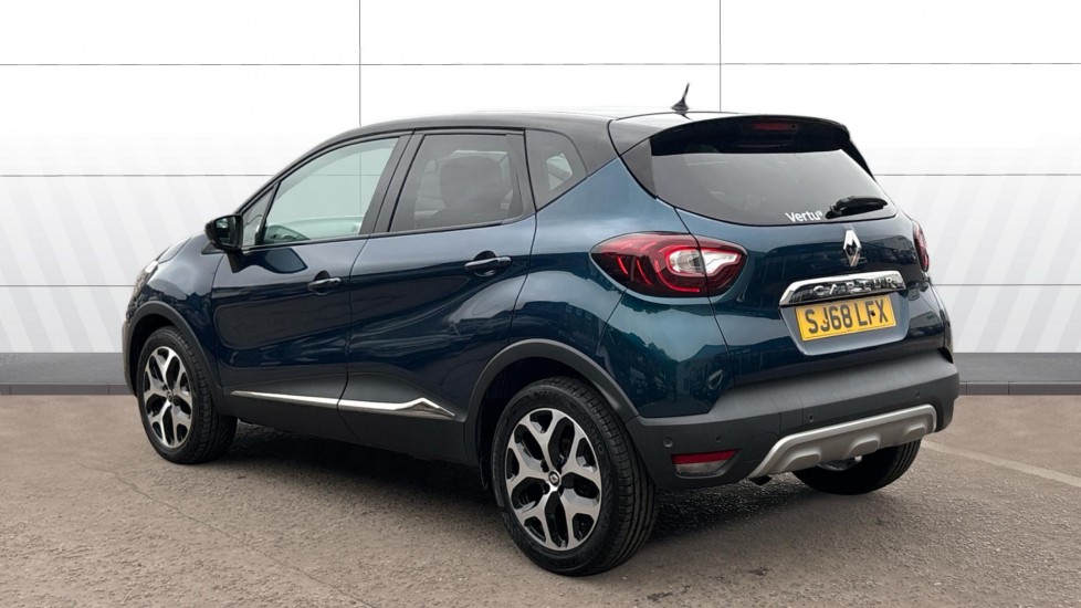 Renault Captur 0.9 TCE 90 GT Line 5dr Petrol Hatchback - Image 2