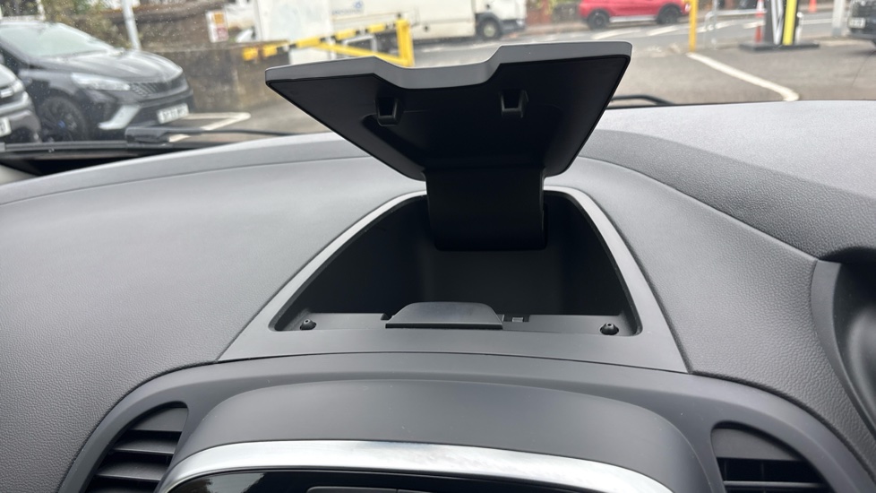 Renault Captur 0.9 TCE 90 GT Line 5dr Petrol Hatchback - Image 60