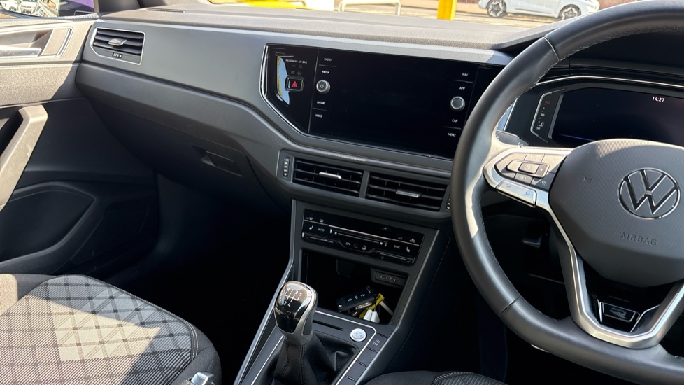 Volkswagen Polo 1.0 TSI R-Line 5dr Petrol Hatchback - Image 14