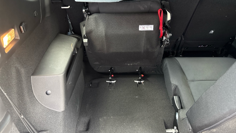 Dacia Jogger 1.8 HEV Extreme 5dr Auto Hybrid Estate - Image 72