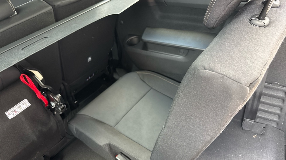 Dacia Jogger 1.8 HEV Extreme 5dr Auto Hybrid Estate - Image 73