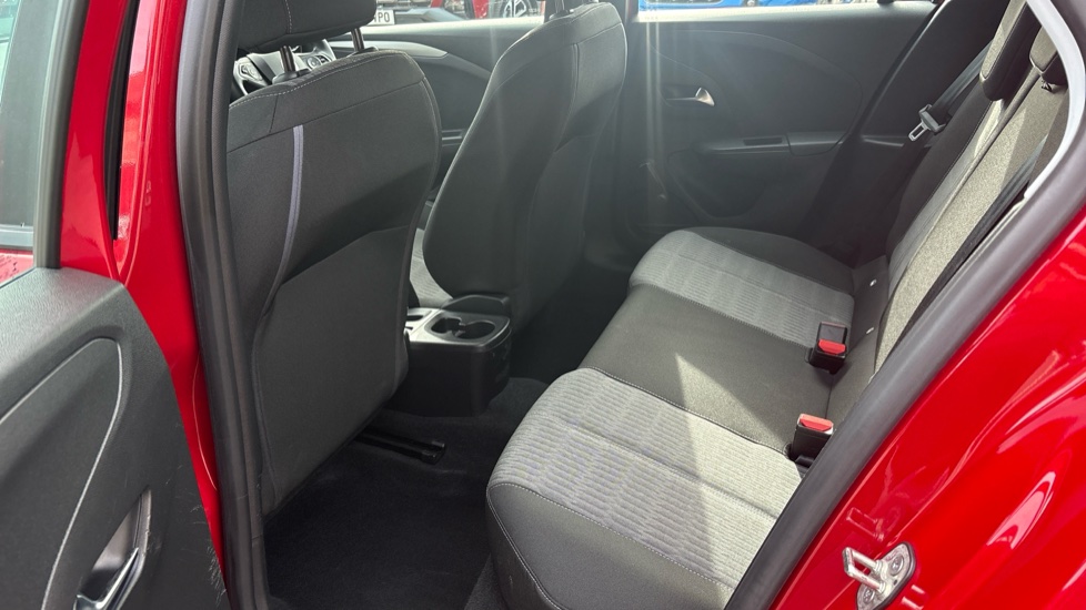 Vauxhall Corsa 1.2 SE 5dr Petrol Hatchback - Image 16
