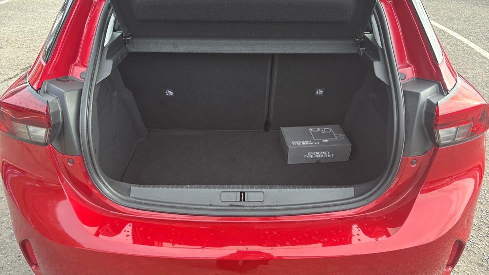 Vauxhall Corsa 1.2 SE 5dr Petrol Hatchback - Image 27