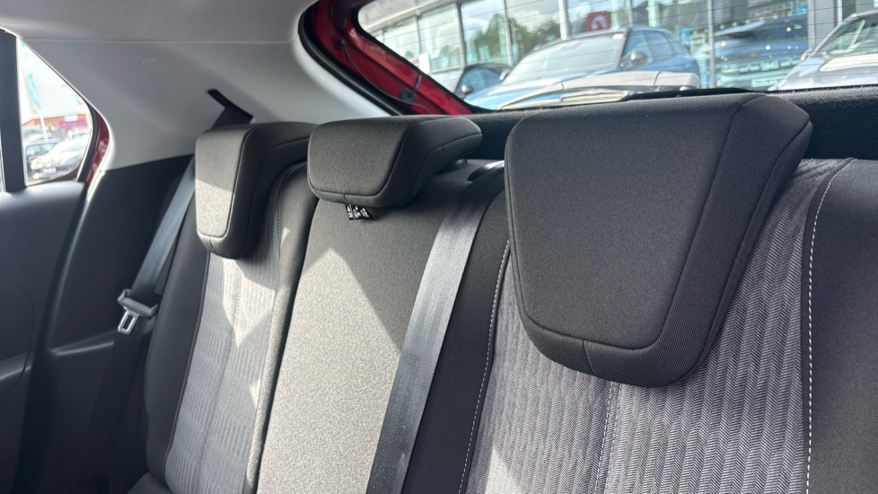 Vauxhall Corsa 1.2 SE 5dr Petrol Hatchback - Image 28