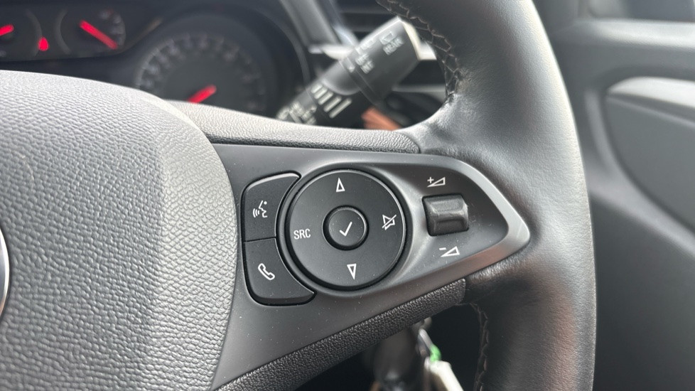 Vauxhall Corsa 1.2 SE 5dr Petrol Hatchback - Image 32