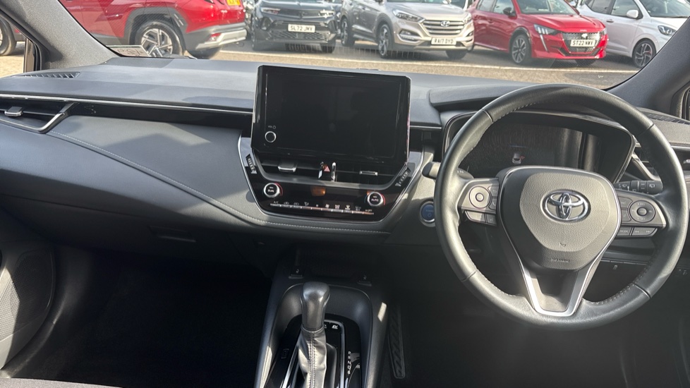 Toyota Corolla 1.8 VVT-i Hybrid Icon Tech 5dr CVT Hybrid Hatchback - Image 10