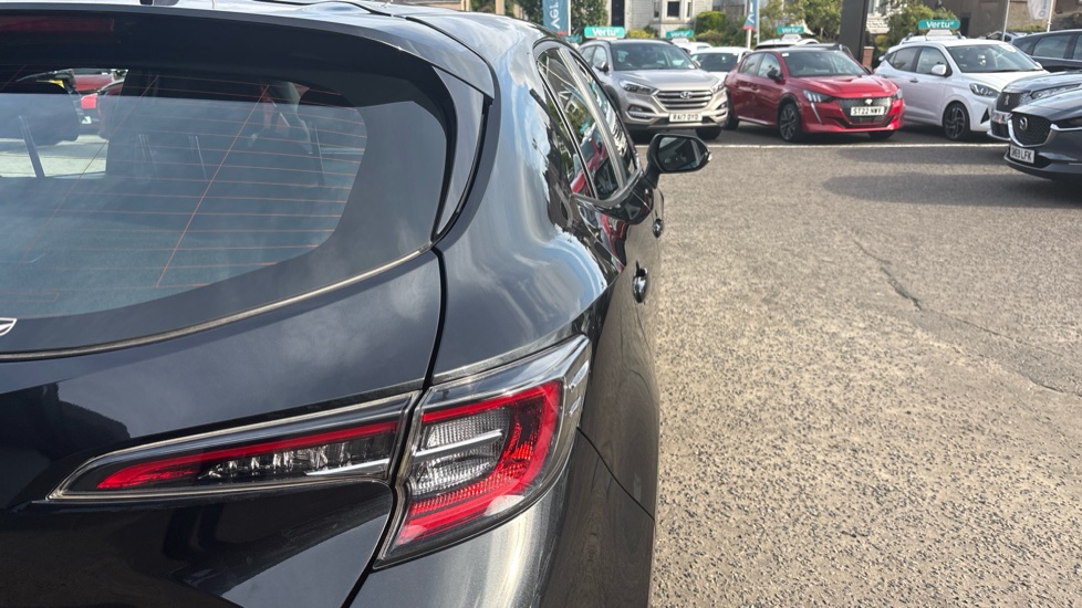 Toyota Corolla 1.8 VVT-i Hybrid Icon Tech 5dr CVT Hybrid Hatchback - Image 35