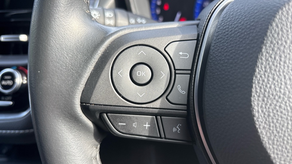 Toyota Corolla 1.8 VVT-i Hybrid Icon Tech 5dr CVT Hybrid Hatchback - Image 45