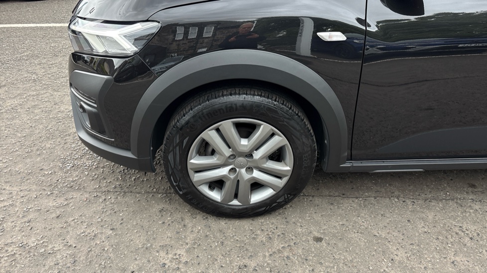 Dacia Sandero Stepway 1.0 TCe Expression 5dr Petrol Hatchback - Image 25