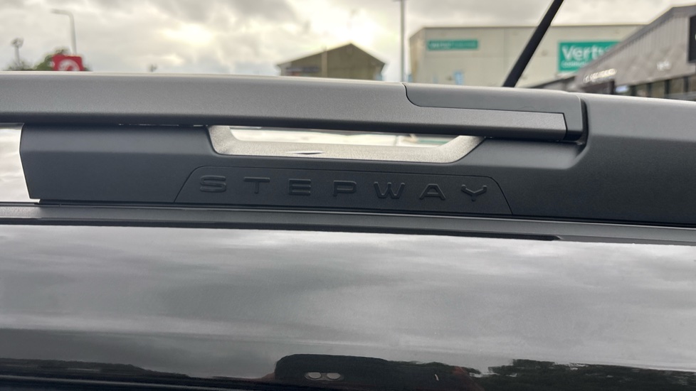 Dacia Sandero Stepway 1.0 TCe Expression 5dr Petrol Hatchback - Image 27