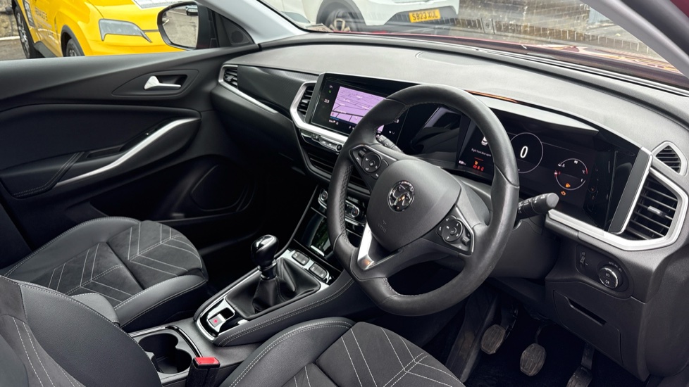 Vauxhall Grandland 1.2 Turbo Ultimate 5dr Petrol Hatchback - Image 11