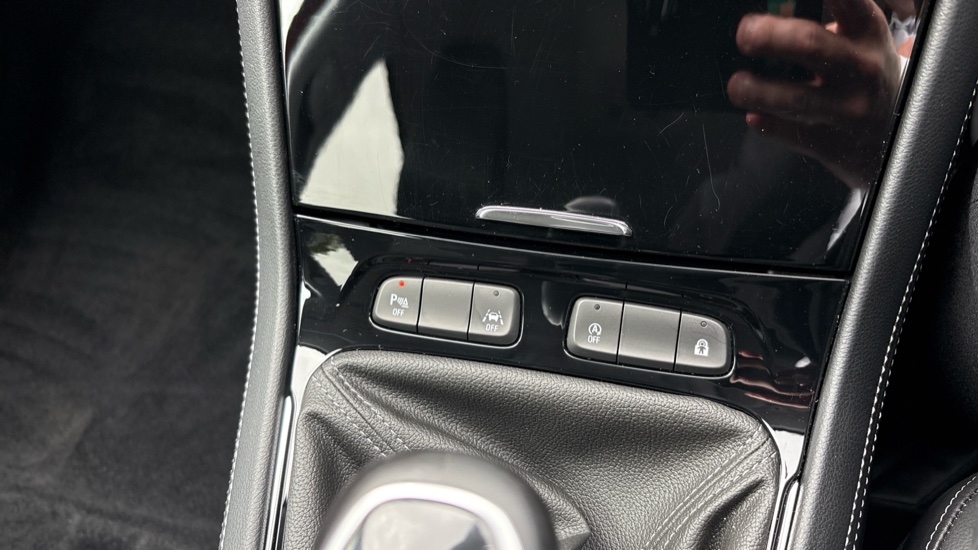 Vauxhall Grandland 1.2 Turbo Ultimate 5dr Petrol Hatchback - Image 28