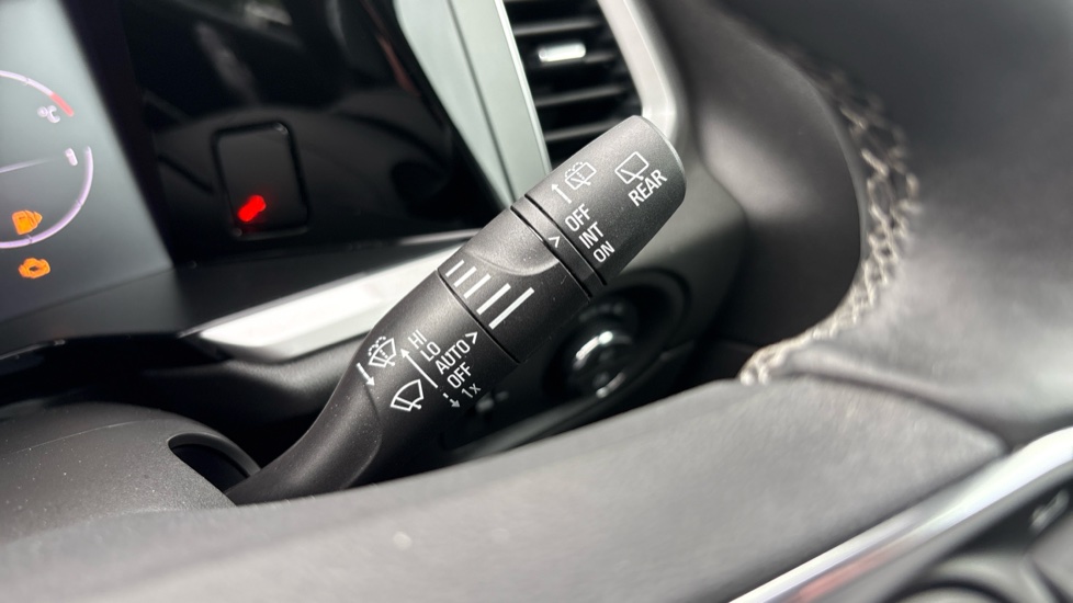 Vauxhall Grandland 1.2 Turbo Ultimate 5dr Petrol Hatchback - Image 33