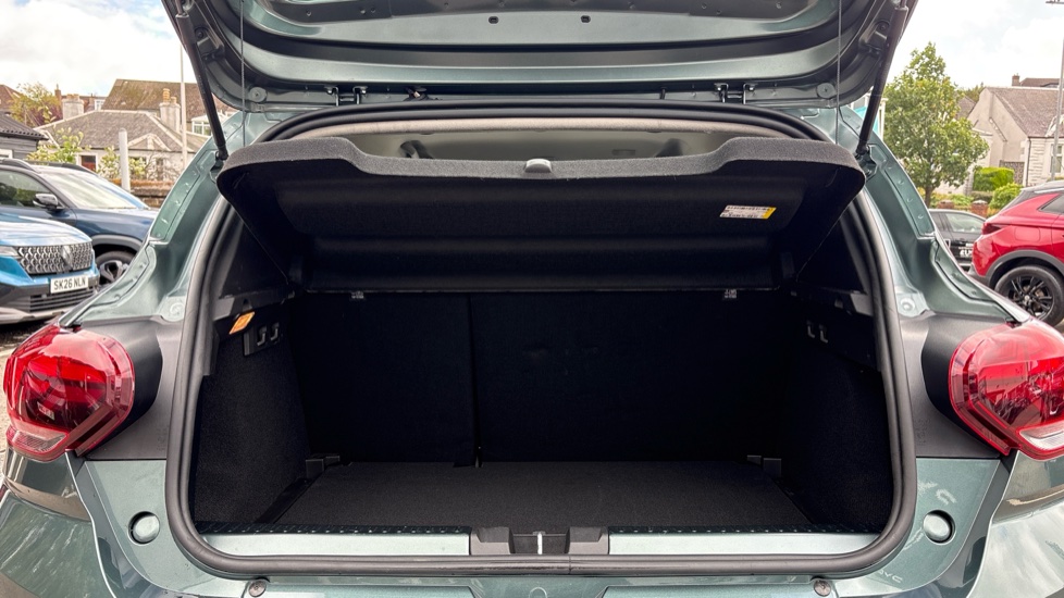 Dacia Sandero Stepway 1.0 TCe Extreme 5dr Petrol Hatchback - Image 4