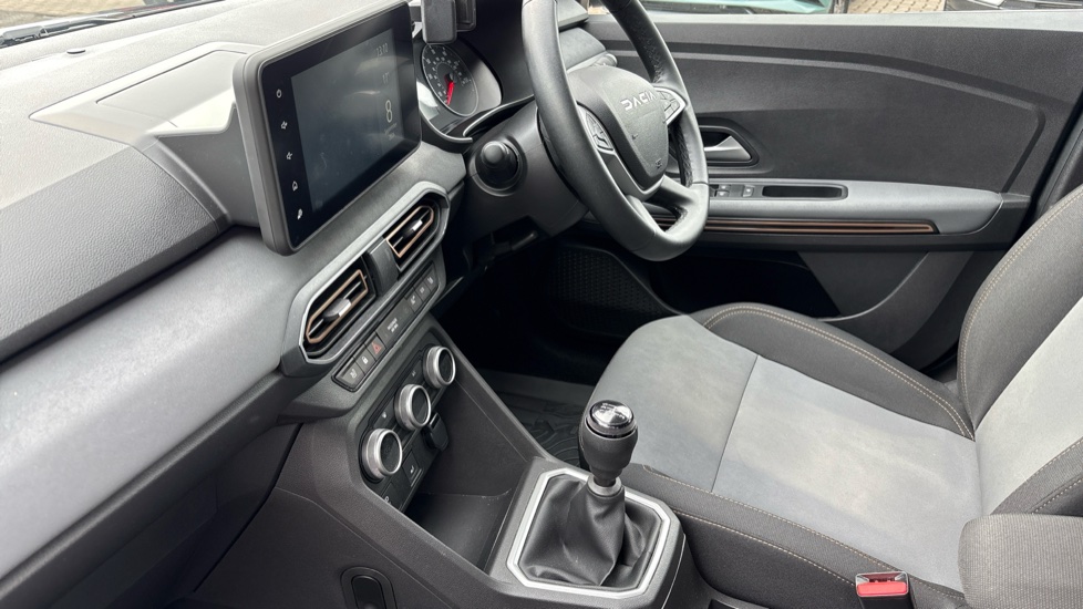 Dacia Sandero Stepway 1.0 TCe Extreme 5dr Petrol Hatchback - Image 9