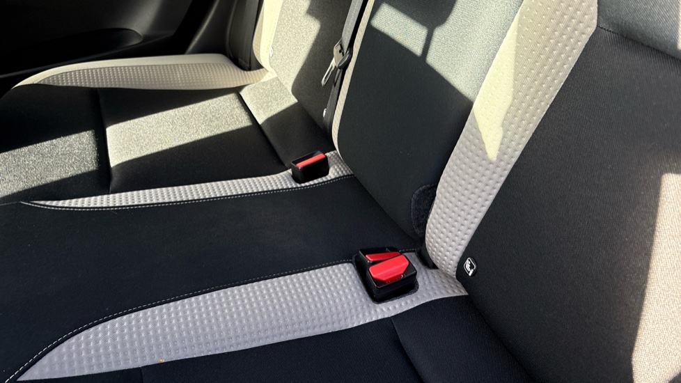 Nissan Micra 1.0 IG-T 92 Tekna 5dr Petrol Hatchback - Image 17