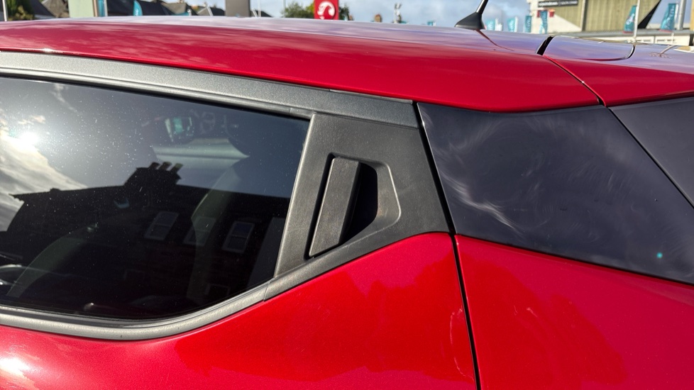 Nissan Micra 1.0 IG-T 92 Tekna 5dr Petrol Hatchback - Image 25