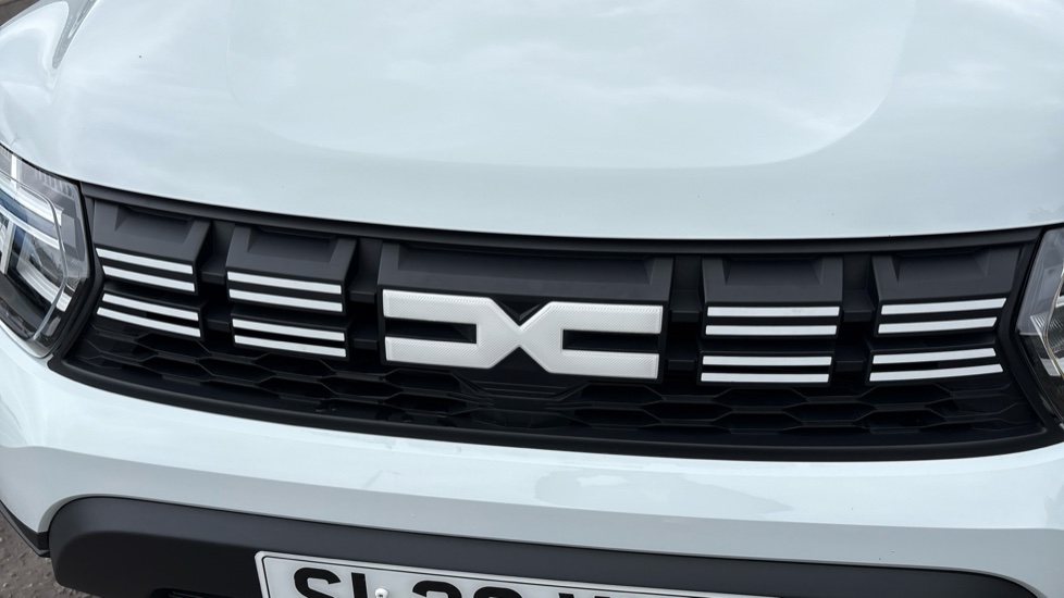 Dacia Duster 1.0 TCe 90 Expression 5dr Petrol Estate - Image 23