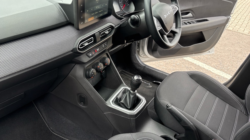 Dacia Sandero 1.0 Tce Expression 5dr Petrol Hatchback - Image 9