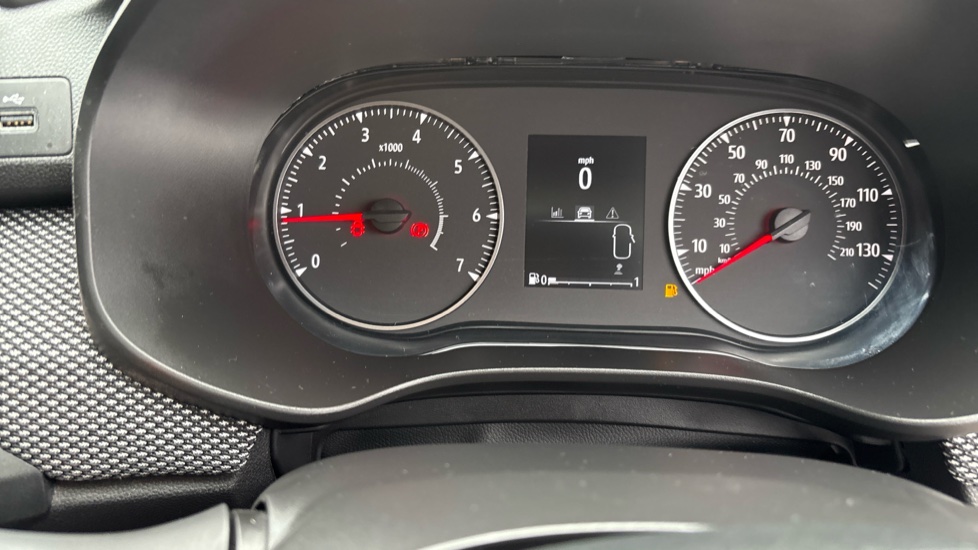 Dacia Sandero 1.0 Tce Expression 5dr Petrol Hatchback - Image 50