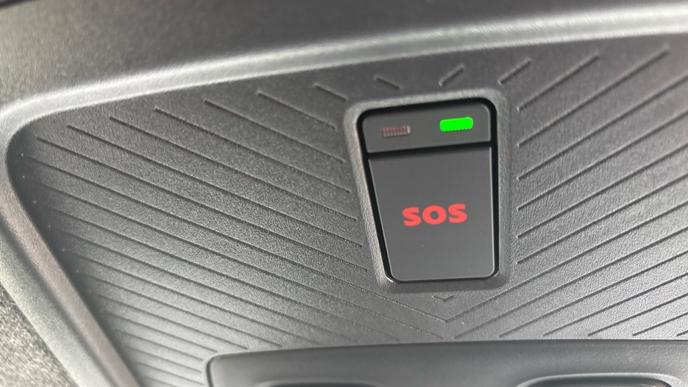 Dacia Duster 1.8 Hybrid 155 Journey 5dr Auto Hybrid Estate - Image 48