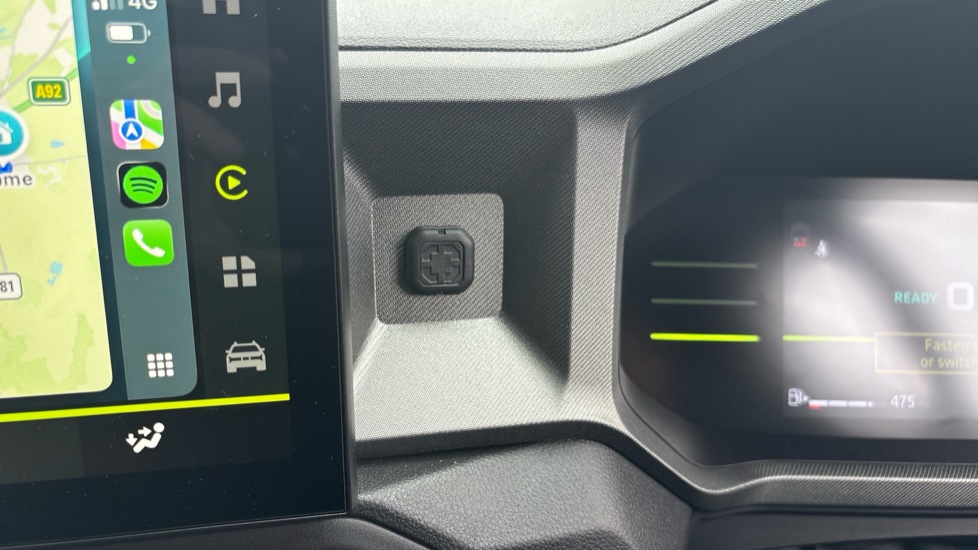 Dacia Duster 1.8 Hybrid 155 Journey 5dr Auto Hybrid Estate - Image 49