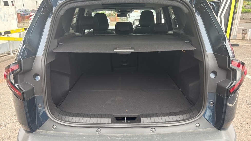Dacia Bigster 1.8 Hybrid 155 Journey 5dr Auto Hybrid Estate - Image 4