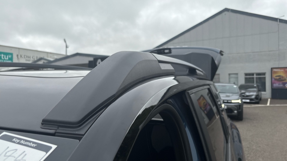Dacia Bigster 1.8 Hybrid 155 Journey 5dr Auto Hybrid Estate - Image 32
