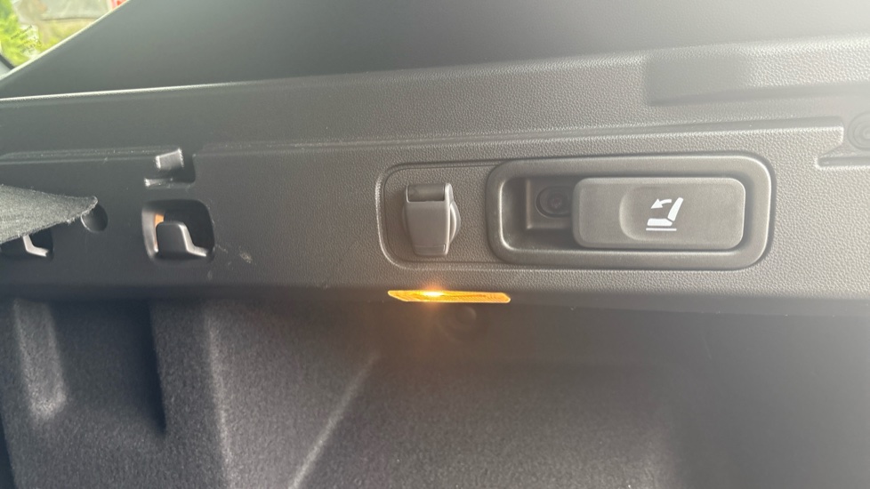 Dacia Bigster 1.8 Hybrid 155 Journey 5dr Auto Hybrid Estate - Image 47