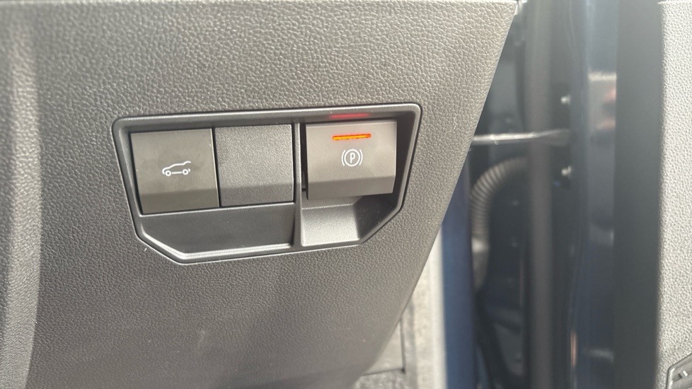Dacia Bigster 1.8 Hybrid 155 Journey 5dr Auto Hybrid Estate - Image 64