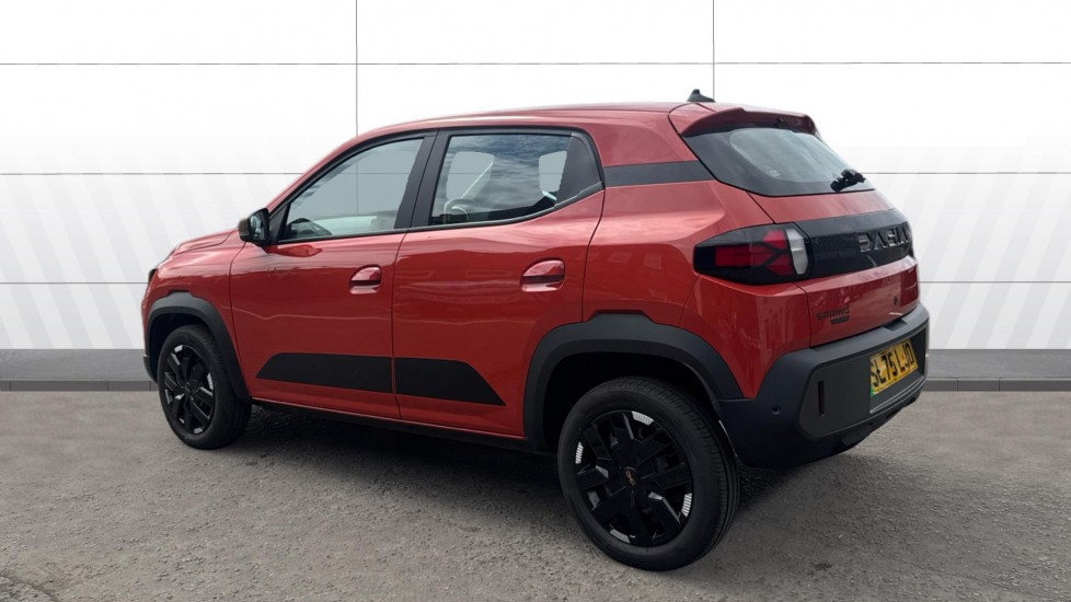 Dacia Spring 27kWh Extreme 65 48kW 5dr Auto Electric Hatchback - Image 2