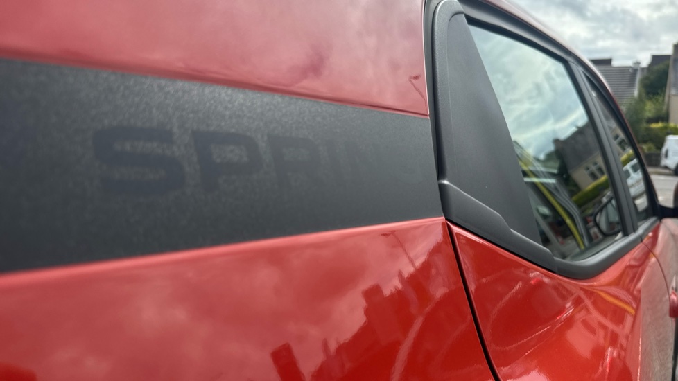 Dacia Spring 27kWh Extreme 65 48kW 5dr Auto Electric Hatchback - Image 29