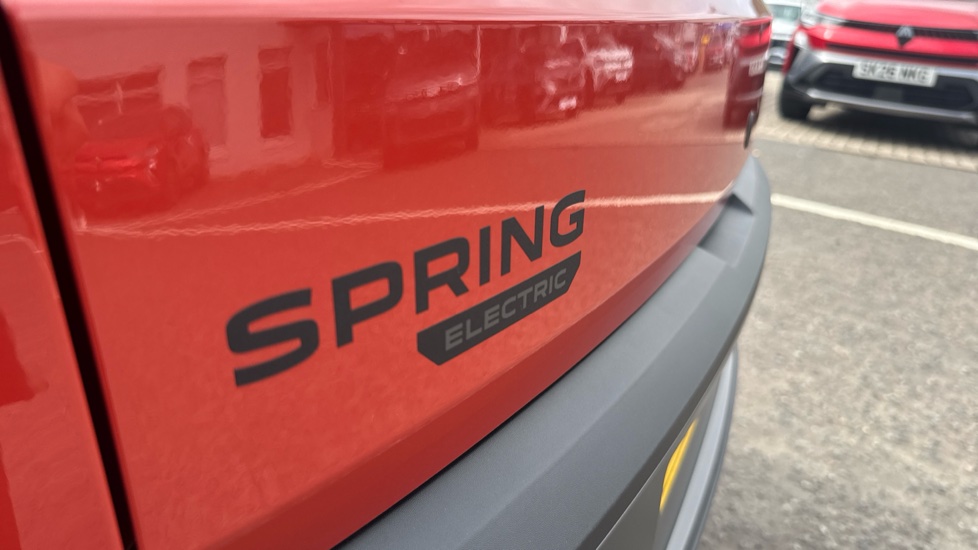 Dacia Spring 27kWh Extreme 65 48kW 5dr Auto Electric Hatchback - Image 32