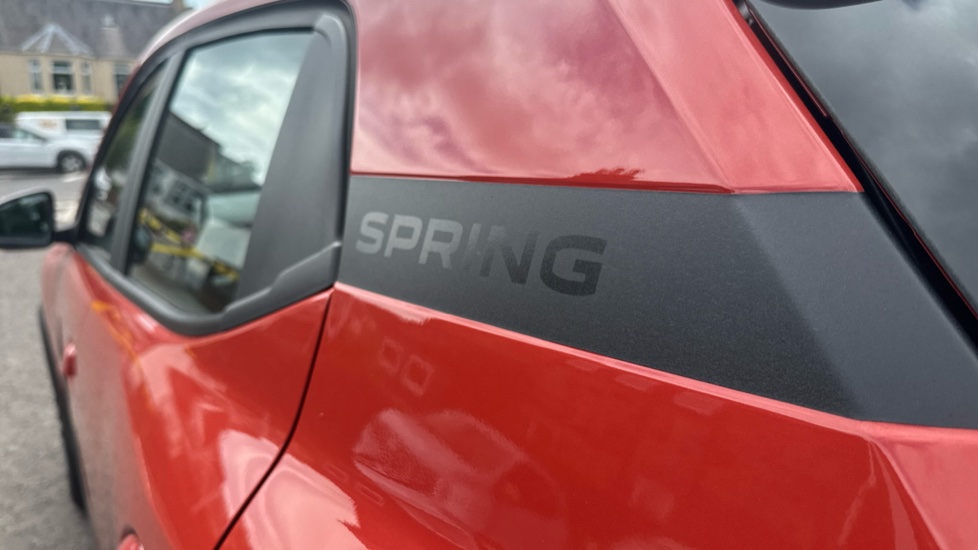 Dacia Spring 27kWh Extreme 65 48kW 5dr Auto Electric Hatchback - Image 37
