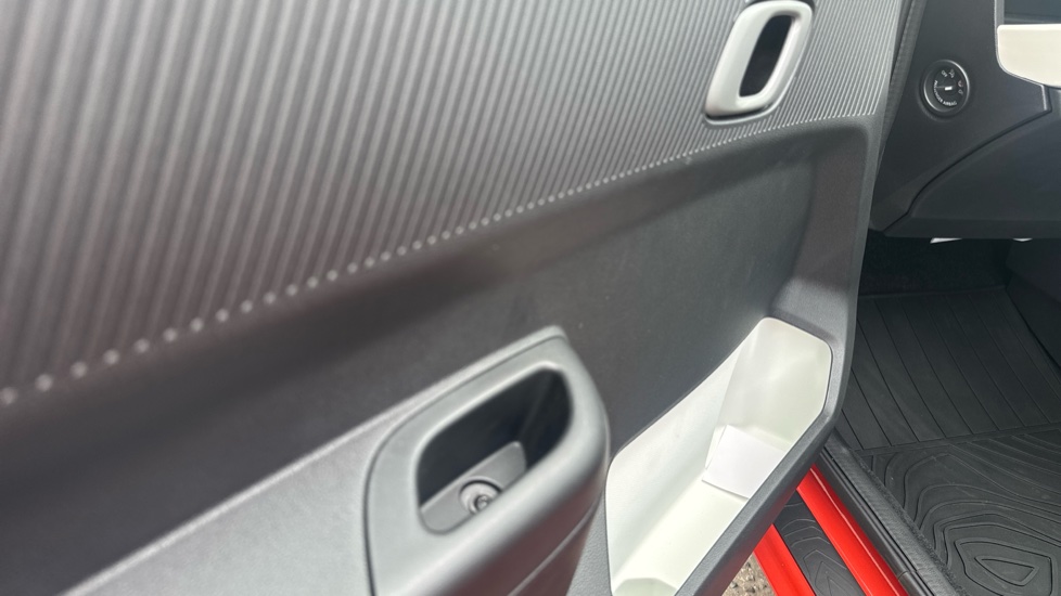 Dacia Spring 27kWh Extreme 65 48kW 5dr Auto Electric Hatchback - Image 44
