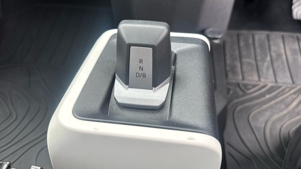 Dacia Spring 27kWh Extreme 65 48kW 5dr Auto Electric Hatchback - Image 56