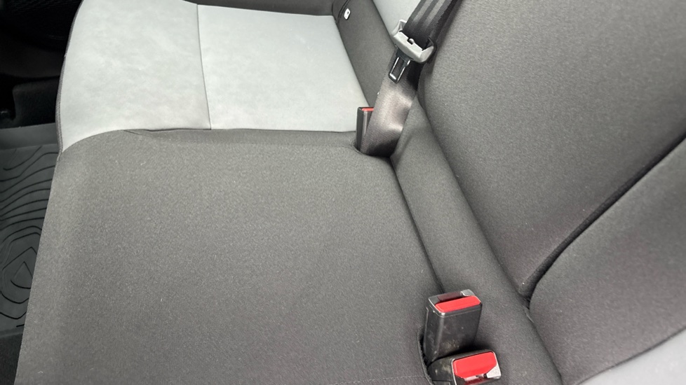 Dacia Sandero Stepway 1.0 TCe Extreme 5dr Petrol Hatchback - Image 17