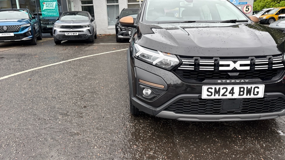 Dacia Sandero Stepway 1.0 TCe Extreme 5dr Petrol Hatchback - Image 24