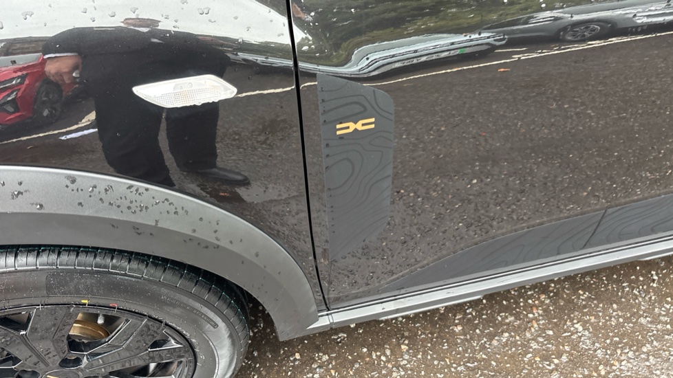 Dacia Sandero Stepway 1.0 TCe Extreme 5dr Petrol Hatchback - Image 31