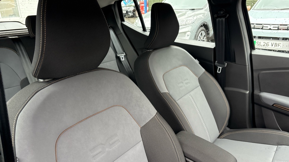 Dacia Sandero Stepway 1.0 TCe Extreme 5dr Petrol Hatchback - Image 47