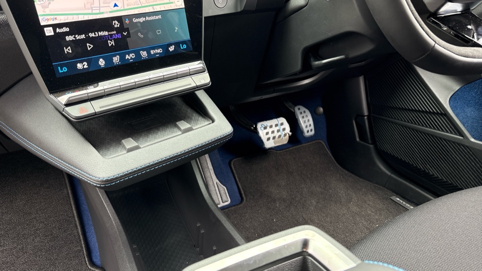 Renault Megane E-Tech EV60 160kW Techno Esprit Alpine 60kWh 5dr Auto Electric Hatchback - Image 13