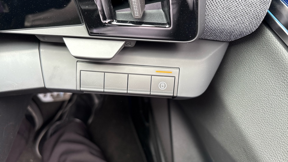 Renault Megane E-Tech EV60 160kW Techno Esprit Alpine 60kWh 5dr Auto Electric Hatchback - Image 22