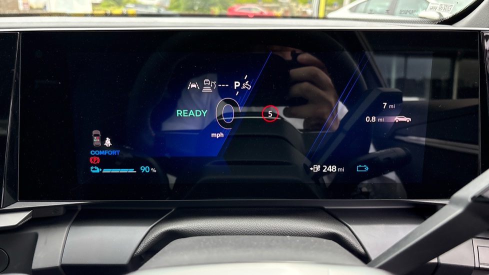 Renault Megane E-Tech EV60 160kW Techno Esprit Alpine 60kWh 5dr Auto Electric Hatchback - Image 34