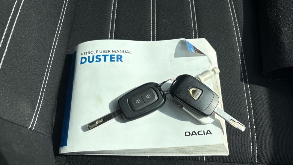 Dacia Duster 1.0 TCe 90 Comfort 5dr Petrol Estate - Image 19