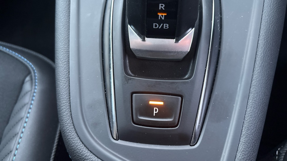 Renault Symbioz 1.8 E-Tech FHEV 160 Iconic Esprit Alpine 5dr Auto Hybrid Estate - Image 32