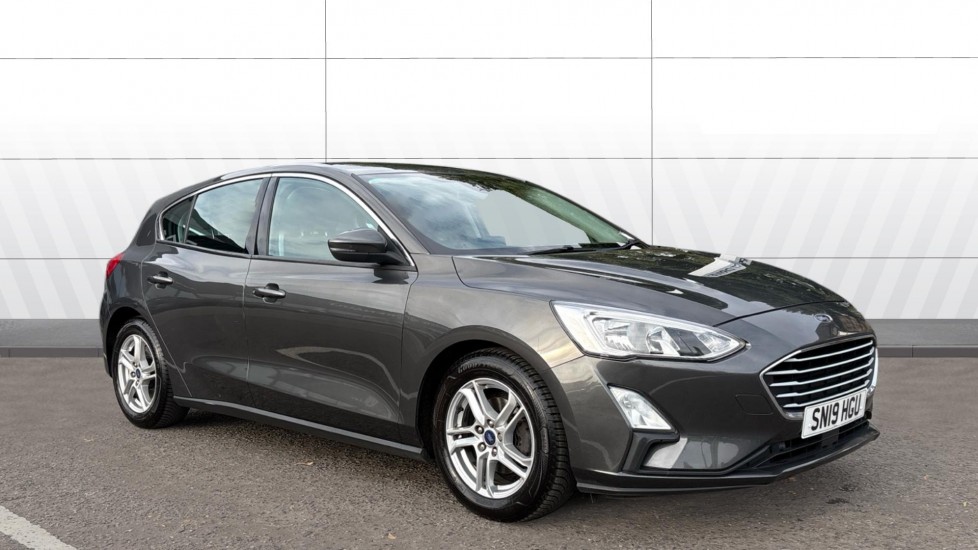 Ford Focus 1.0 EcoBoost 125 Zetec 5dr Petrol Hatchback - Image 1