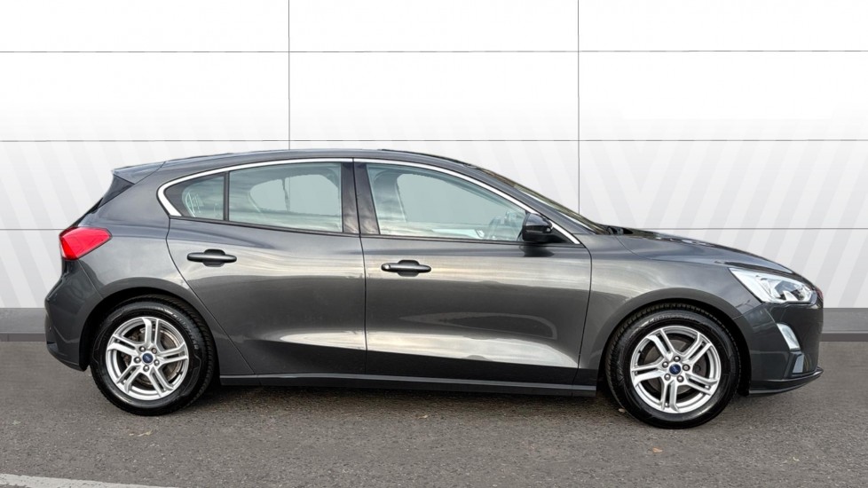 Ford Focus 1.0 EcoBoost 125 Zetec 5dr Petrol Hatchback - Image 5