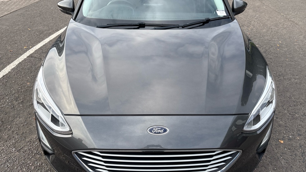 Ford Focus 1.0 EcoBoost 125 Zetec 5dr Petrol Hatchback - Image 8